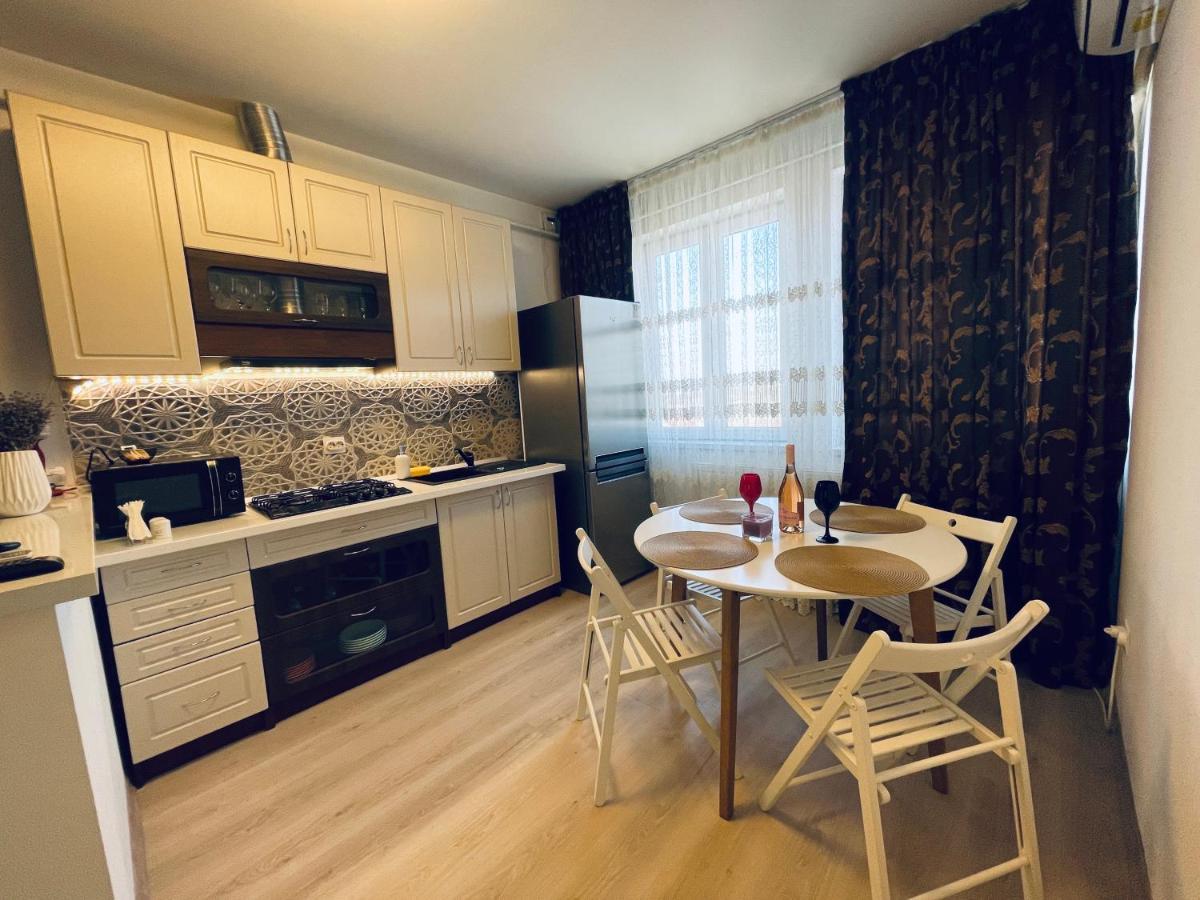 Apartament Ella Tulcea Exterior foto
